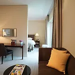 The Charles Hotel